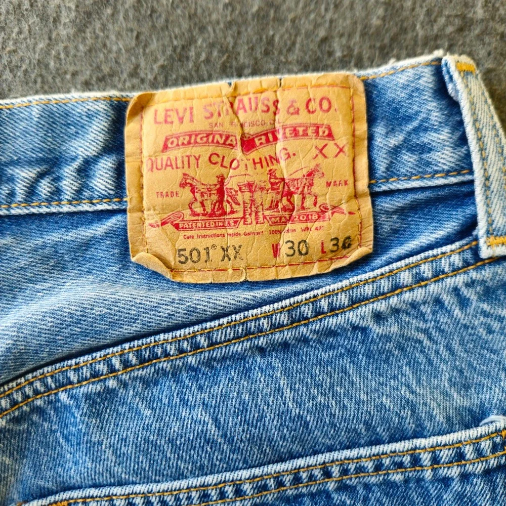 Vintage 90s Levi's 501 XX Button Fly Faded Raw Hem Jeans Label 30x36 Act 30x28.5